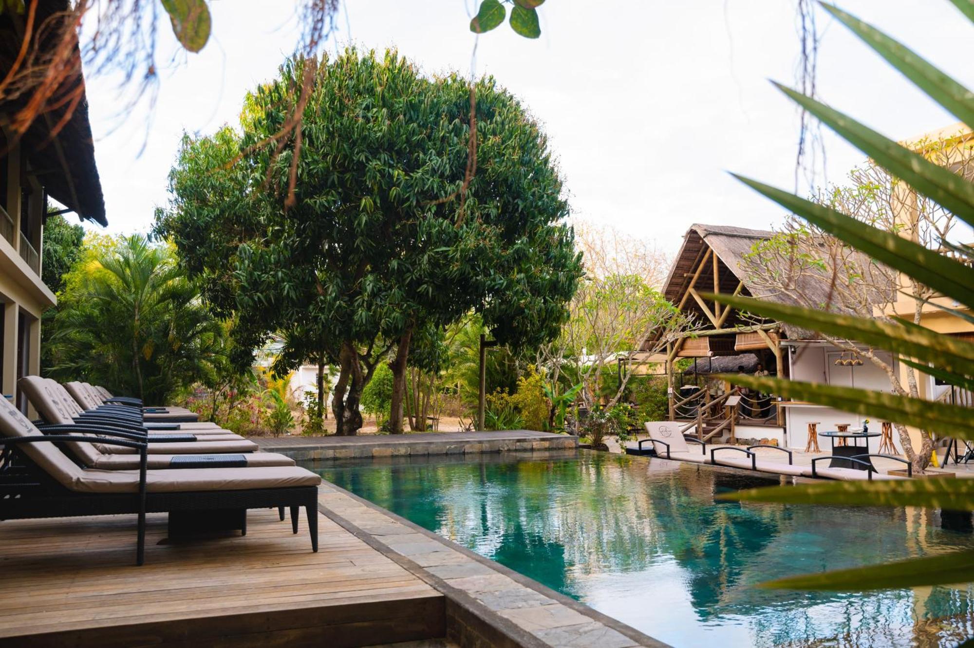 The Garden Lodge Pereybere - Piscine & Jardin Pereybere Beach Exterior photo