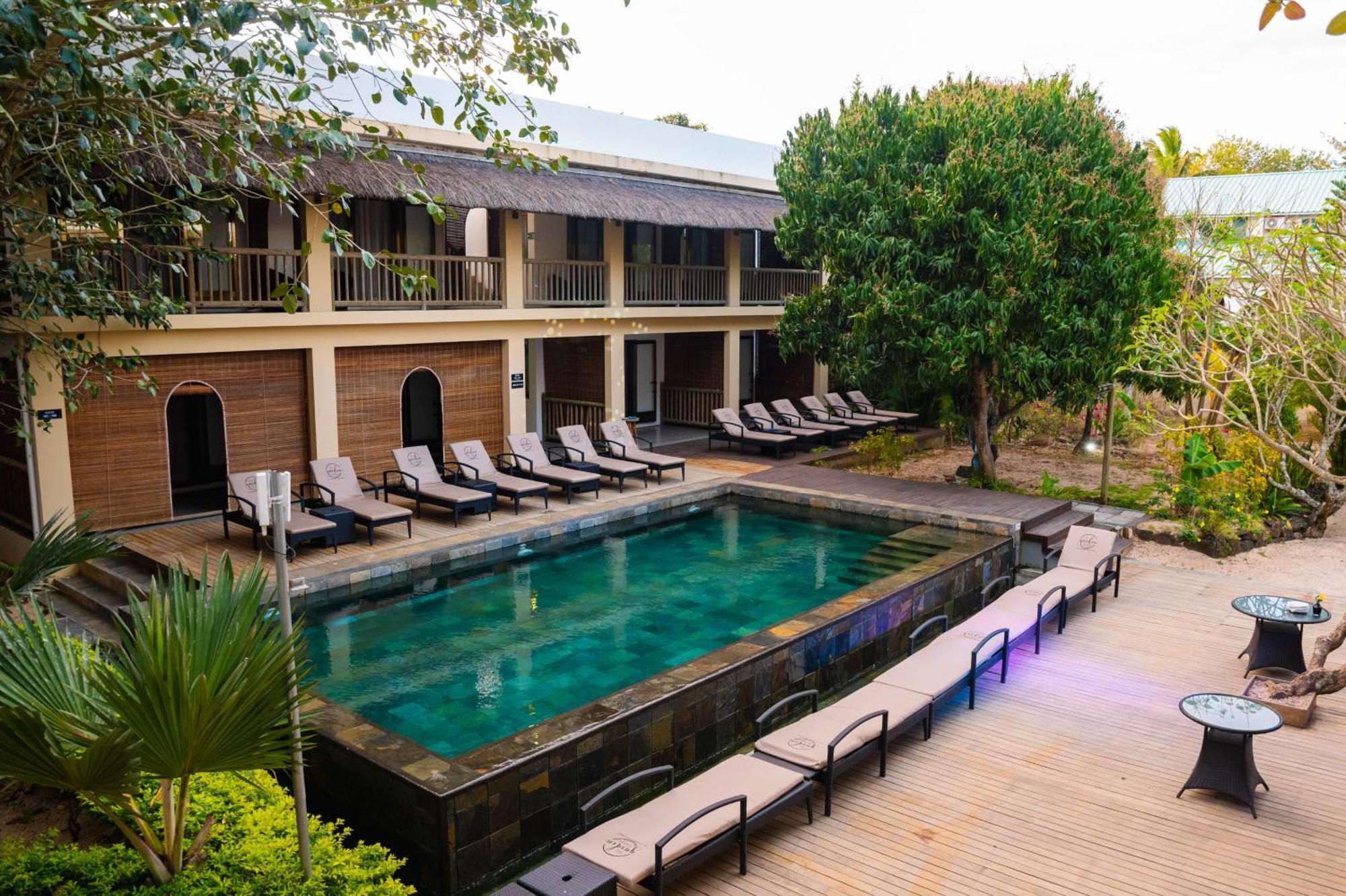 The Garden Lodge Pereybere - Piscine & Jardin Pereybere Beach Exterior photo